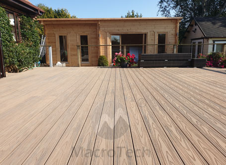 新型材料木塑地板符合多数环保使用要求